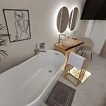 Apartmán My Brand New Luxury