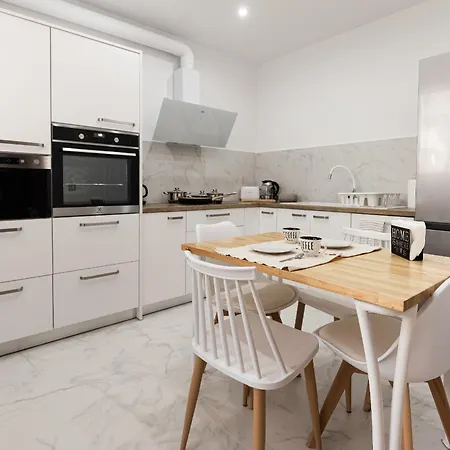 Apartman My Brand New Luxury Herszonisszosz